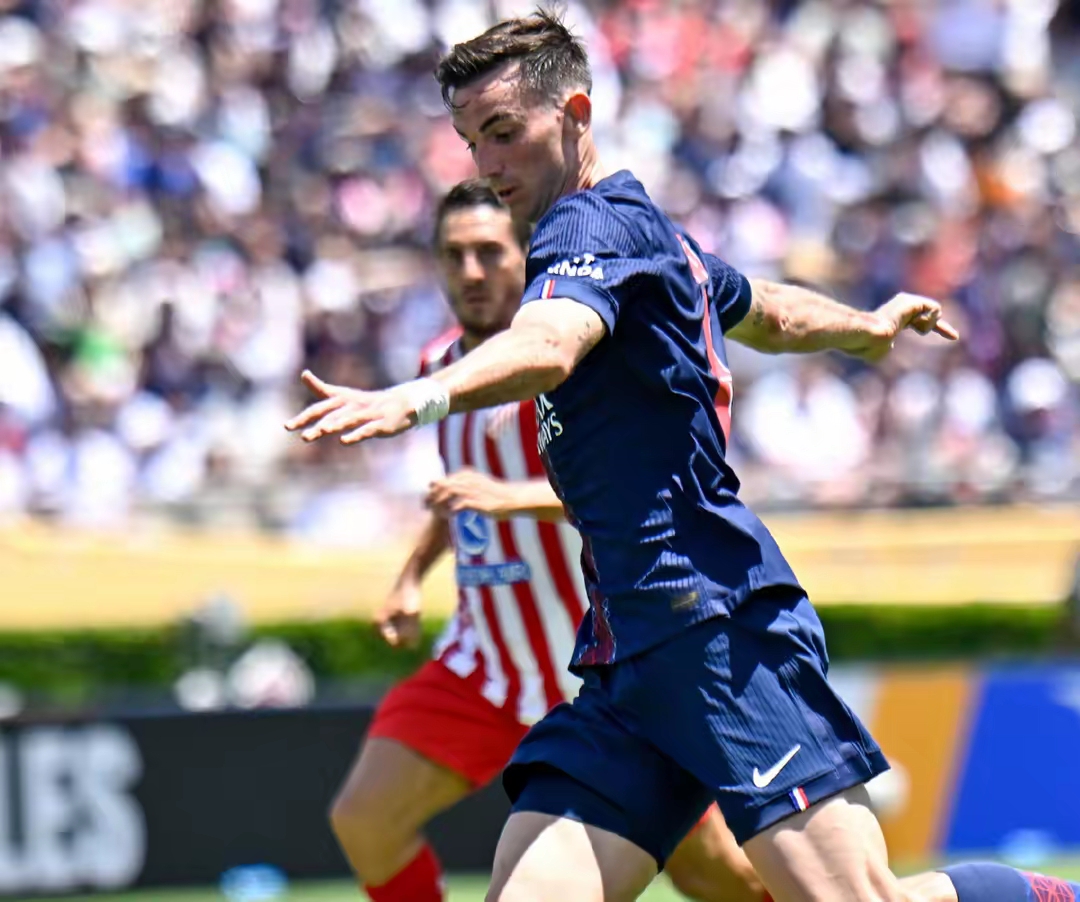 满冠体育分部-包含国王杯倒计时，拜仁慕尼黑清晨伤情更新，细节引发关注，气氛紧张，年轻球员得到机会的词条