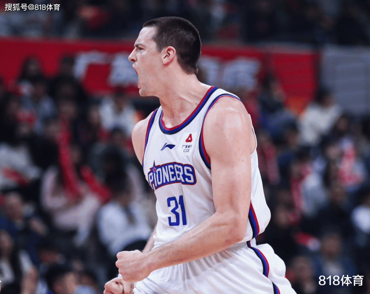 萨克拉门托国王训练开放日，赛前远射贴柱引欢呼，CBA季后赛在即，更衣室氛围转暖的简单介绍